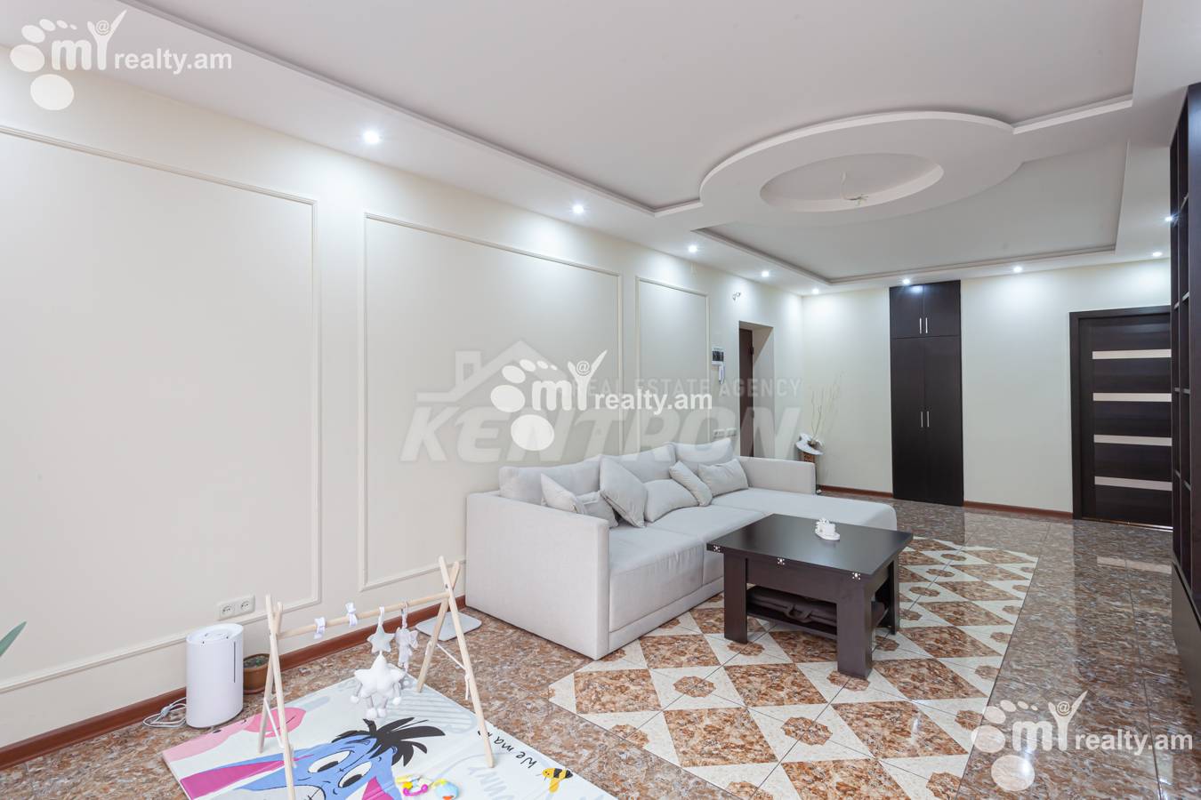 Купить 2 комнатную квартиру Кохбаци ул, Центр Ереван, 149994