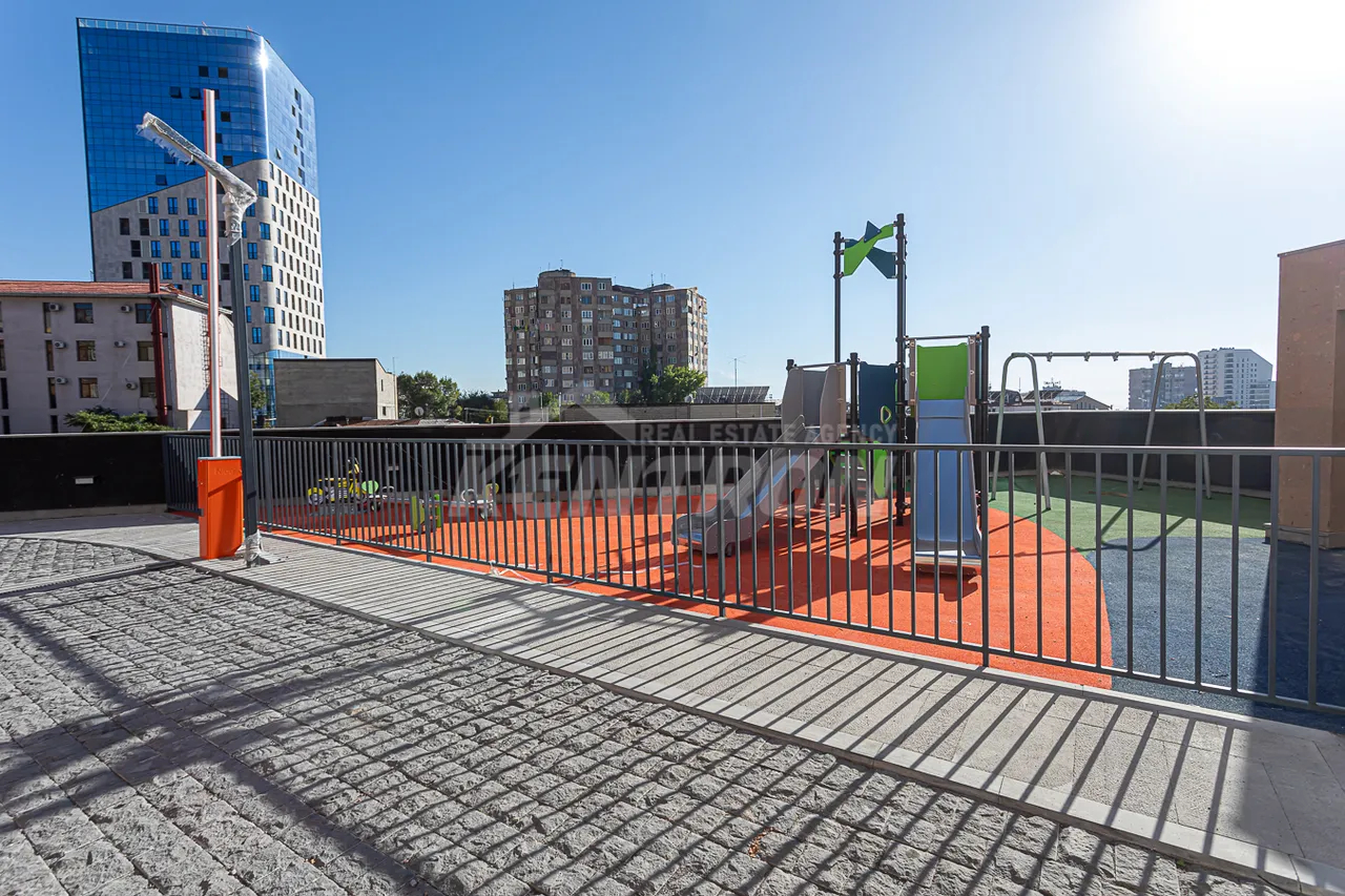 Купить 4 комнатную квартиру Комитас пр, Арабкир Ереван, 159056