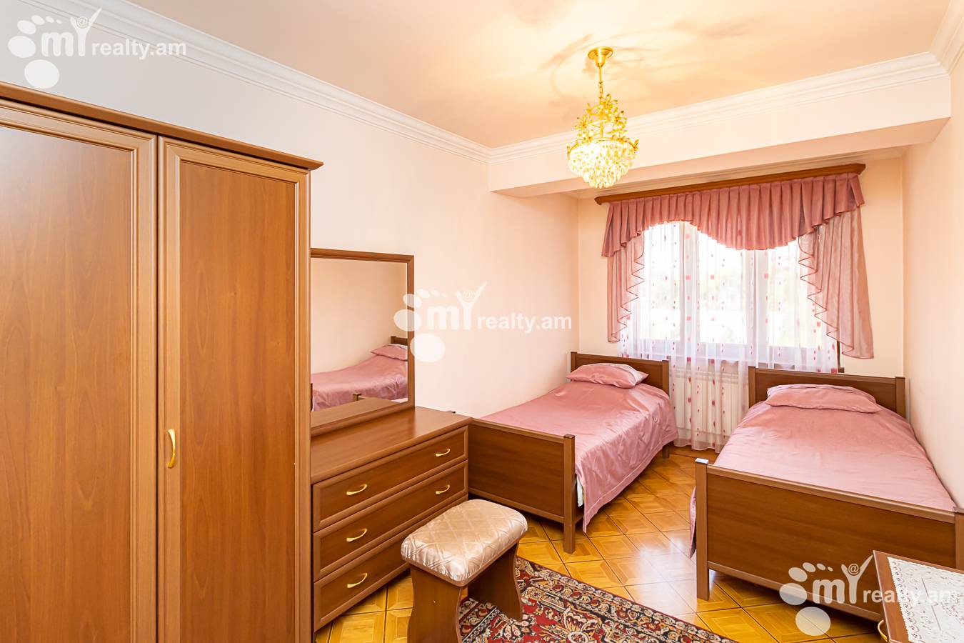 Снять 3 комнатную квартиру Ерзнкян ул, Арабкир Ереван, 153587