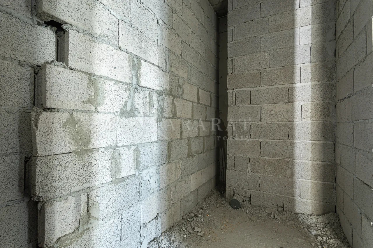 4 bedroom apartment for sale خیابان لئو, مرکز شهر ایروان, 157439