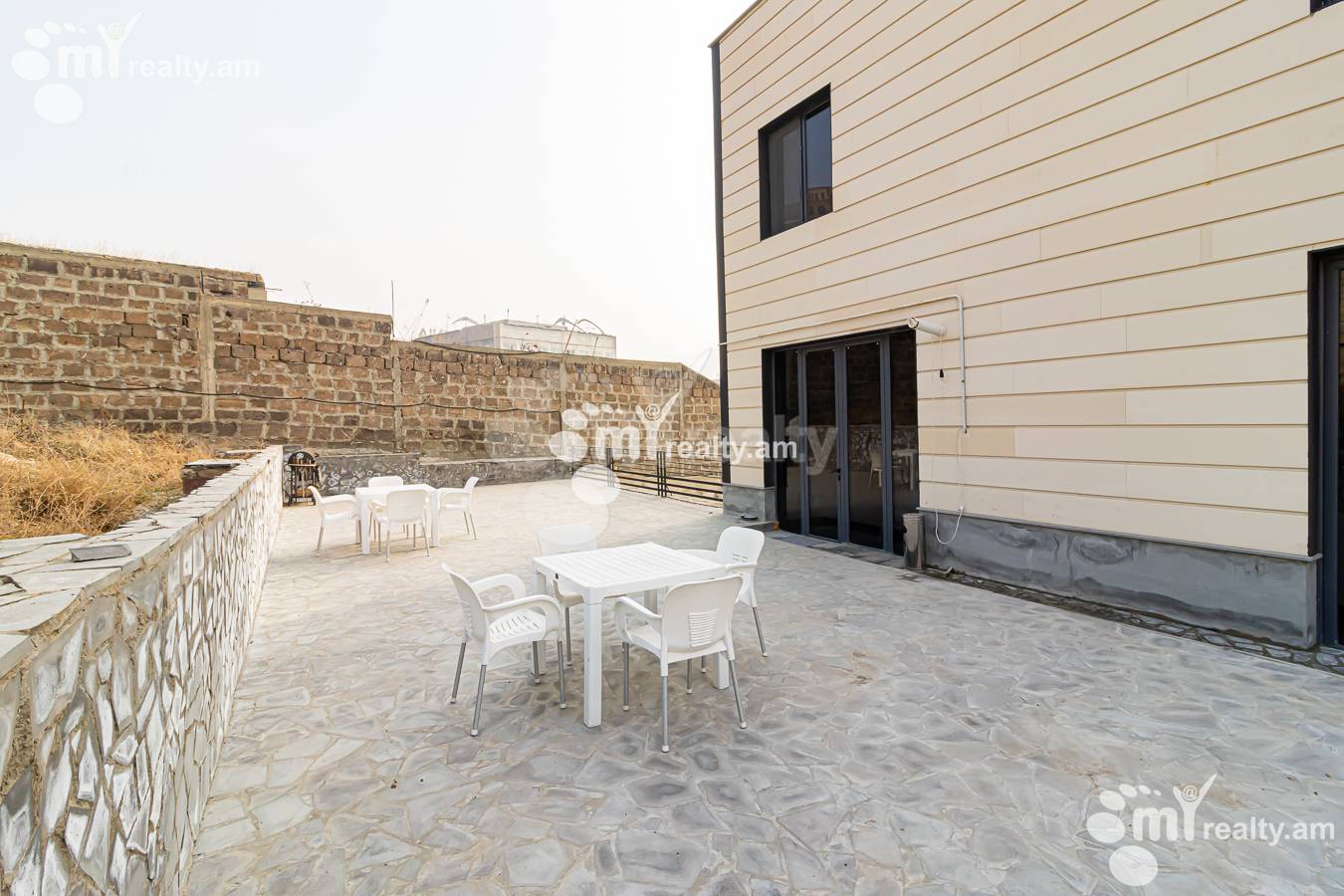 Commercial property for sale Davtashen 6 St, Dawtaschen Yerevan, 153982