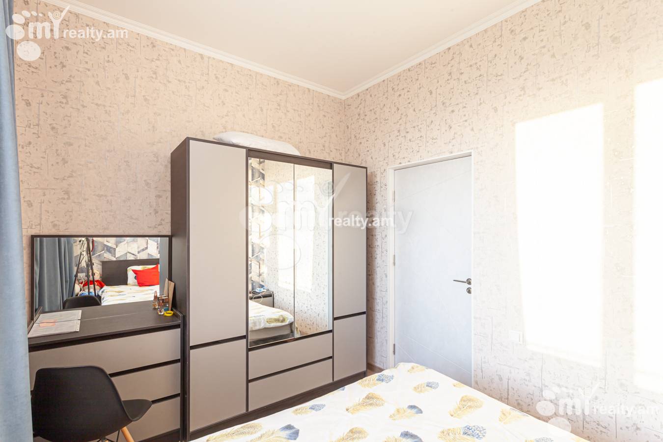 Купить 2 комнатную квартиру Аргишти ул, Центр Ереван, 138968