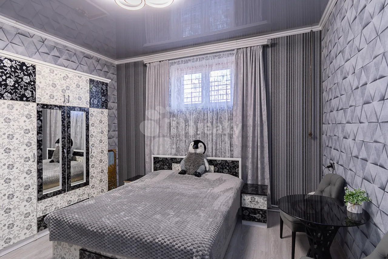 House for sale Aygektsi St, Arabkir Yerevan, 160600