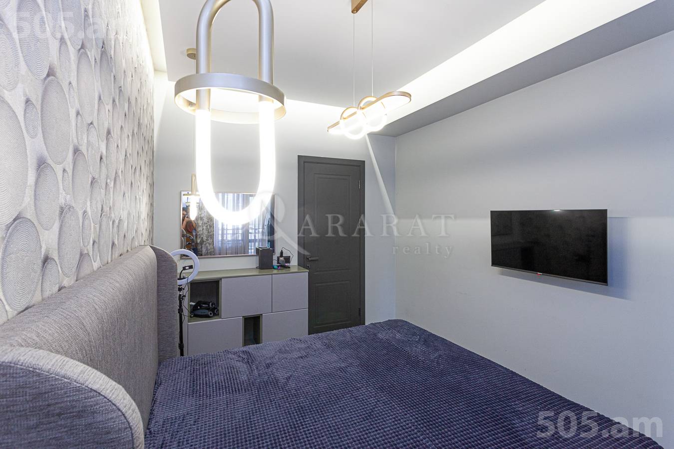 3 bedroom apartment for sale Sayat-Nova Ave dead end, Center Yerevan, 154734