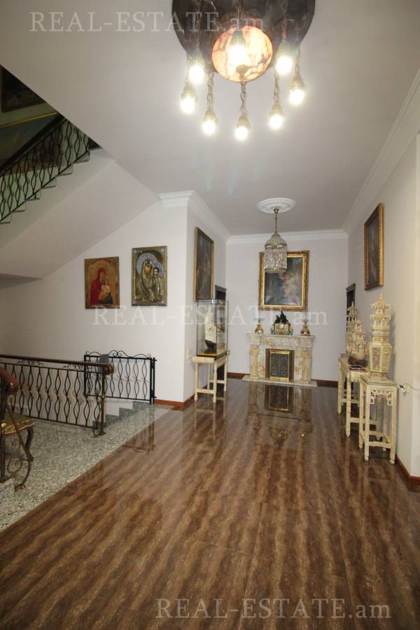 House for sale خیابان زاراف آقبیور, آوان ایروان, 82032