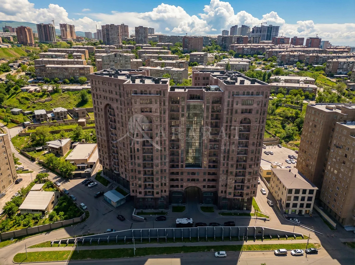 4 bedroom apartment for sale Gyurjyan St, Nor-Nork Yerevan, 158498