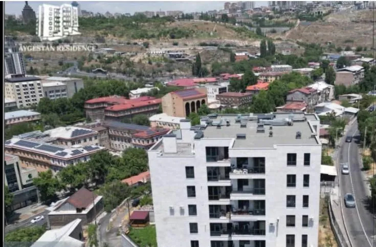 3 սենյականոց բնակարան  Այգեստան 11ին փող, Կենտրոն Երևան, 157943