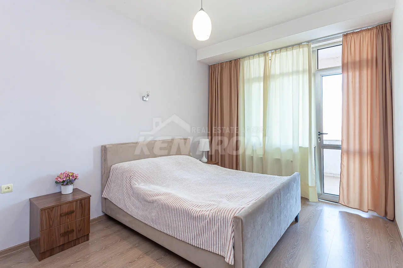 3 bedroom apartment for sale Tsitsernakaberd Highway, Center Yerevan, 158898