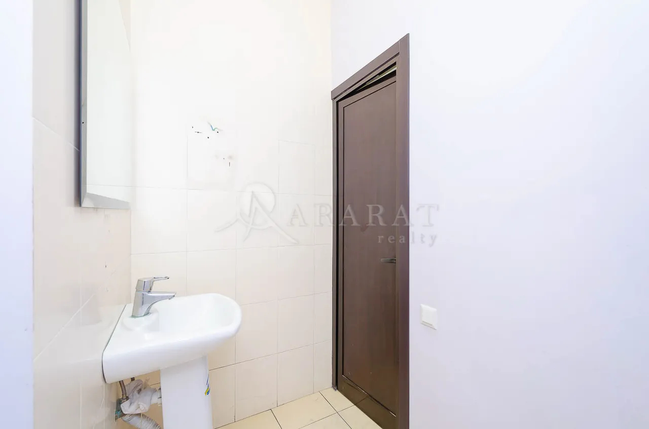 Commercial property for sale Baghramyan av(Arabkir), Arabkir Yerevan, 158196
