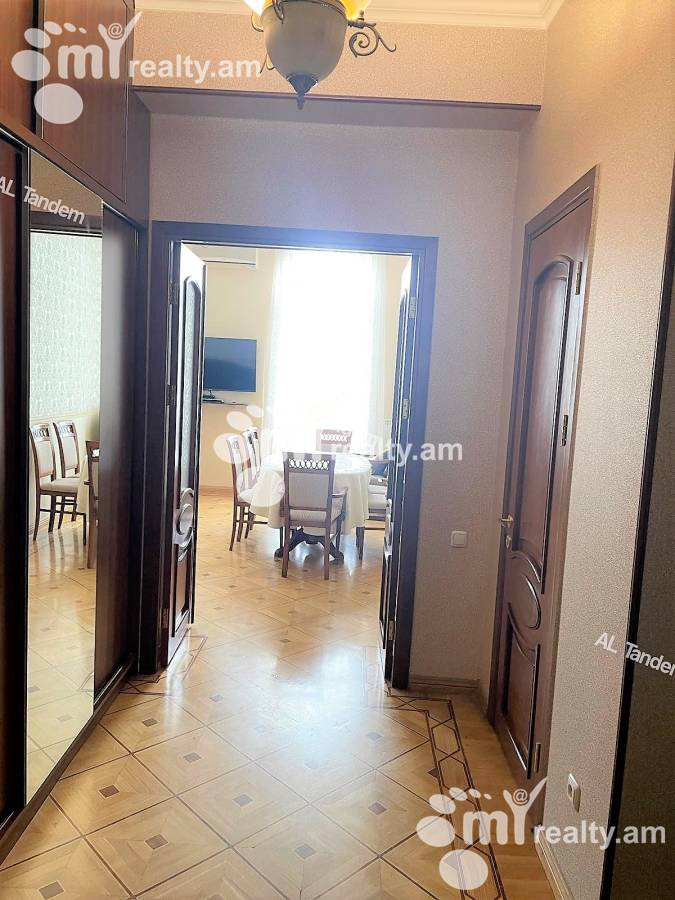 Снять 3 комнатную квартиру Московян ул, Центр Ереван, 126529