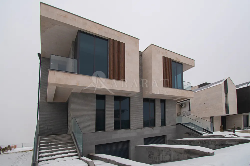 norakaruyc-tun/Nemrut+street/Vahagni+district/Yerevan