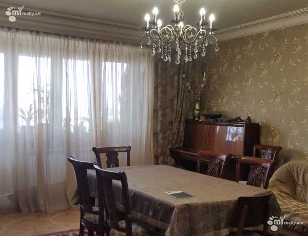 4-senyakanoc-bnakaran-vacharq-Yerevan-Erebuni