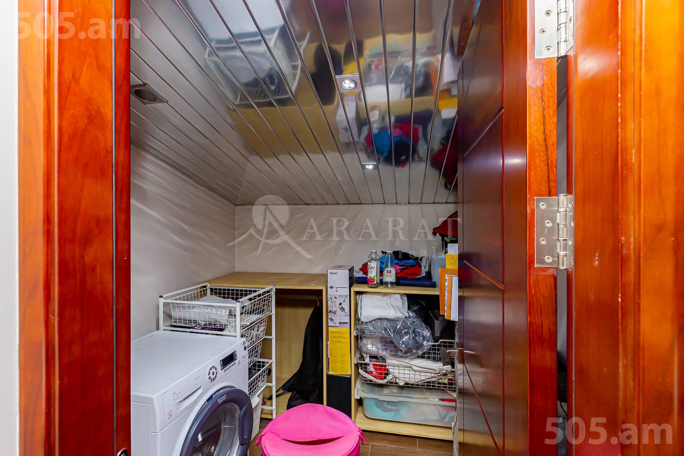 6 սենյականոց բնակարան  Ծարավ Աղբյուրի փող., Ավան Երևան, 152079