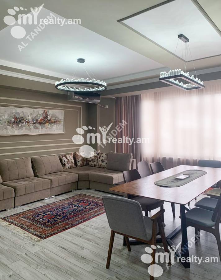 4 bedroom apartment for sale خیابان لِر. کامسار, مرکز شهر ایروان, 159122