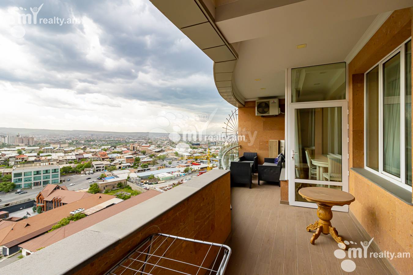 3 bedroom apartment for sale Tsitsernakaberd Highway, Center Yerevan, 154917