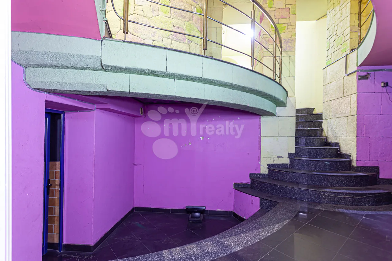 Commercial property for sale Koryun St, Center Yerevan, 161391