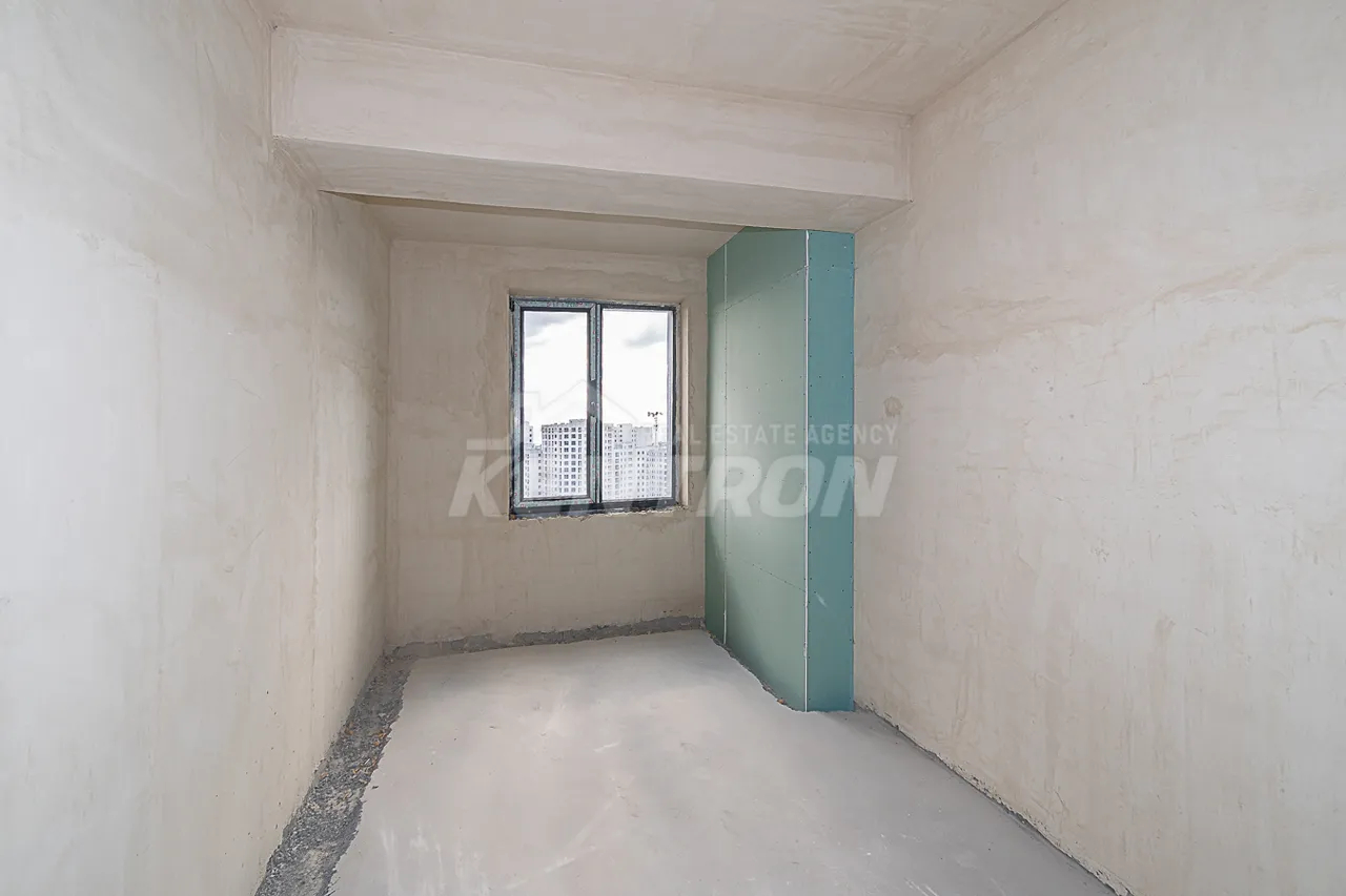 4 bedroom apartment for sale Adonts St, Arabkir Yerevan, 159467