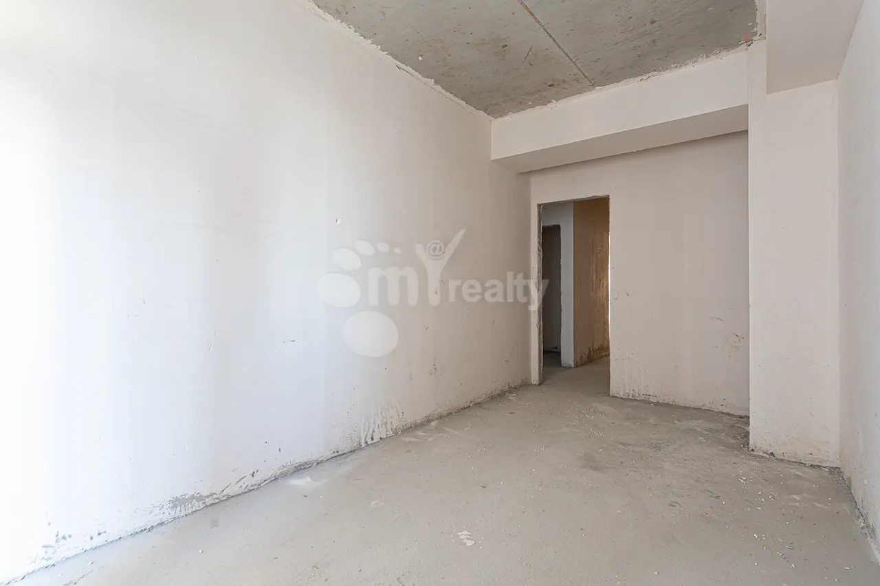 4 bedroom apartment for sale خیابان گِریبودوف, عربگیر ایروان, 157528