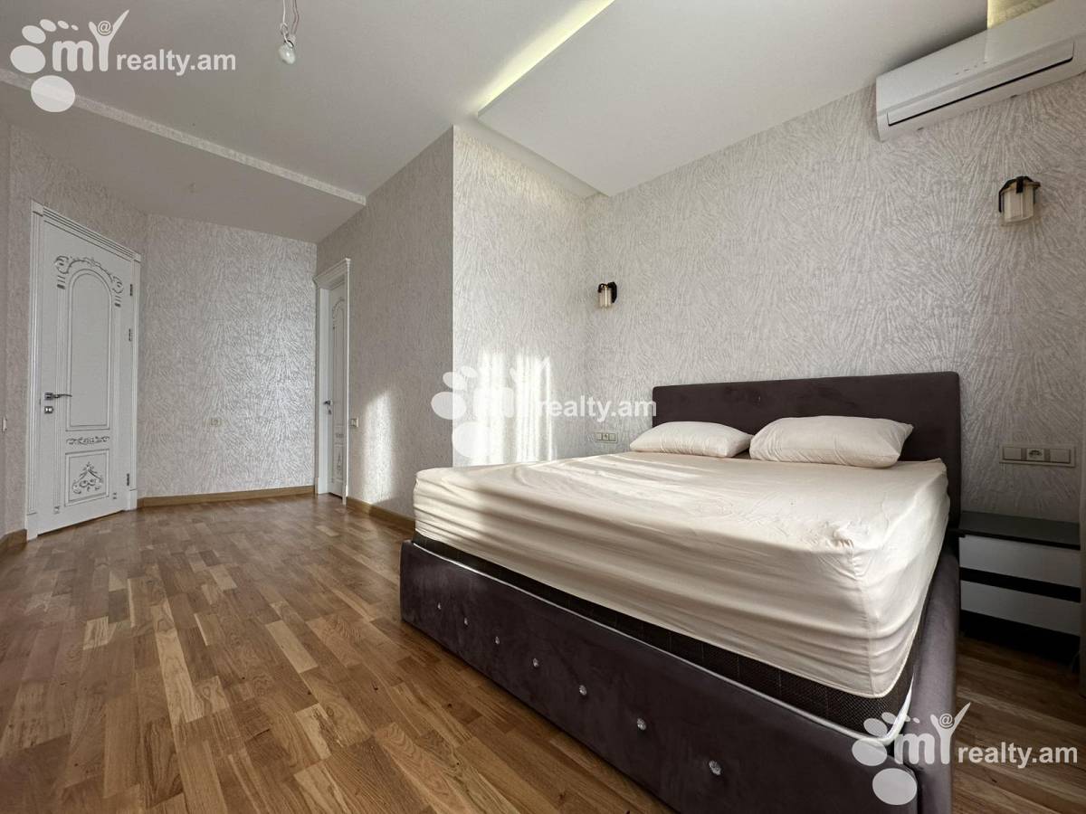 Купить 4 комнатную квартиру Н. Зарян стр, Арабкир Ереван, 156516