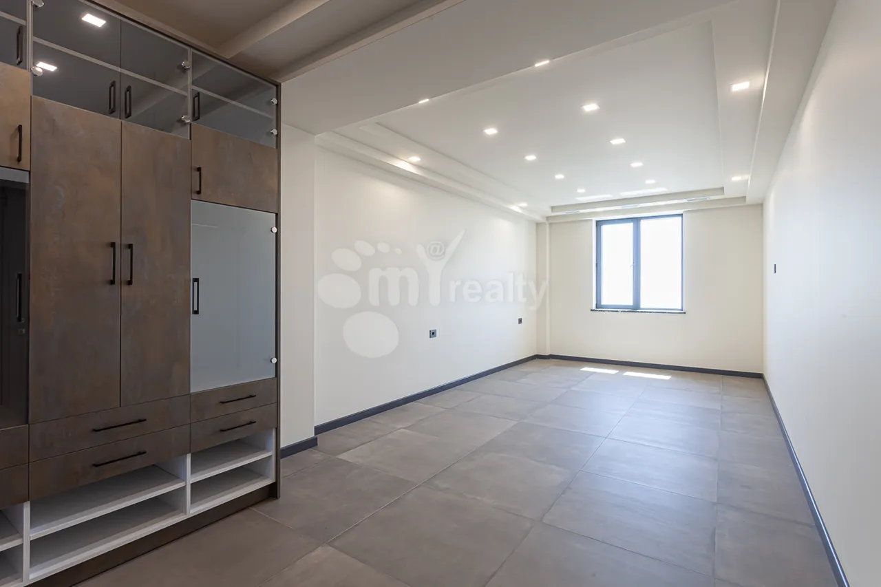 3 bedroom apartment for sale Komitas Ave, Arabkir Yerevan, 160803