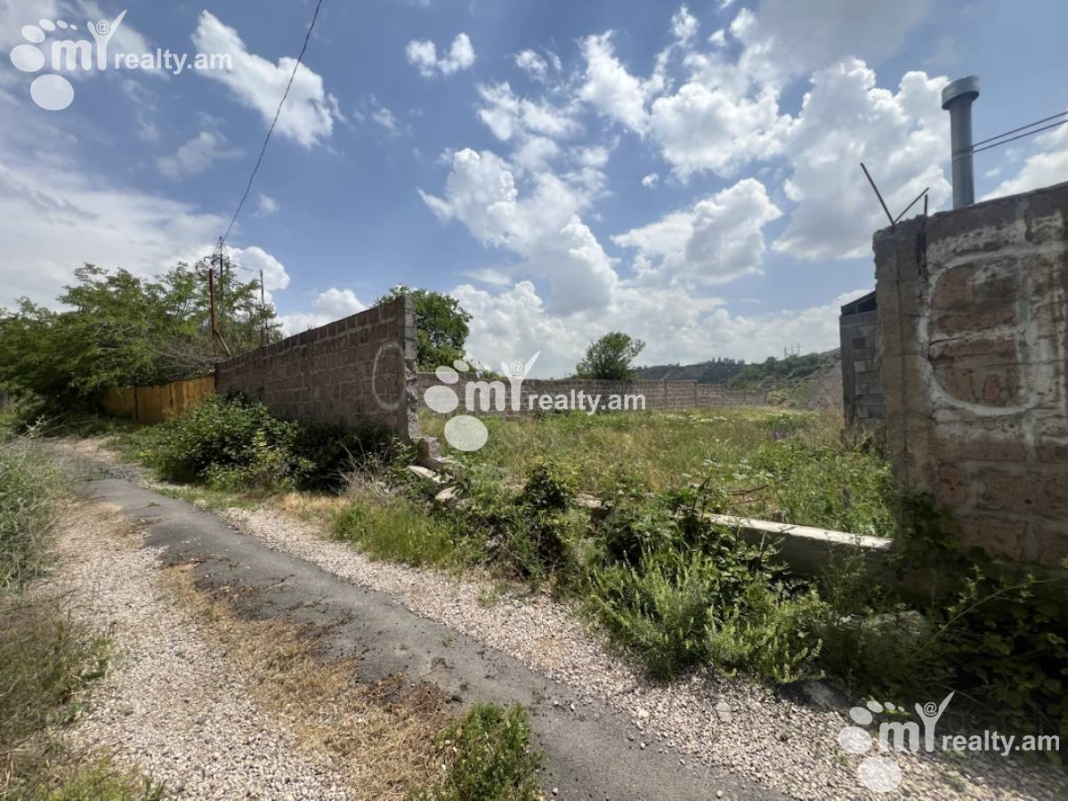 Land for sale Dzor 2 district, Davtachène Yerevan, 155675