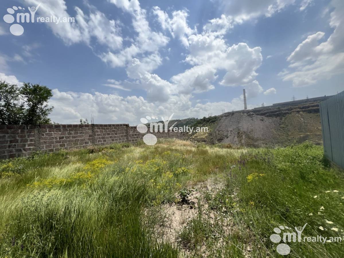 Land for sale Dzor 2 district, Davtachène Yerevan, 155675