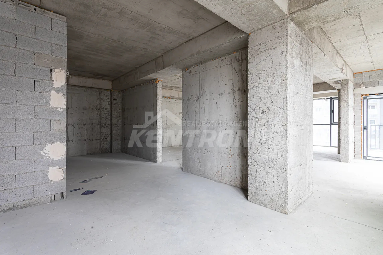 3 bedroom apartment for sale Komitas Ave, Arabkir Yerevan, 159371