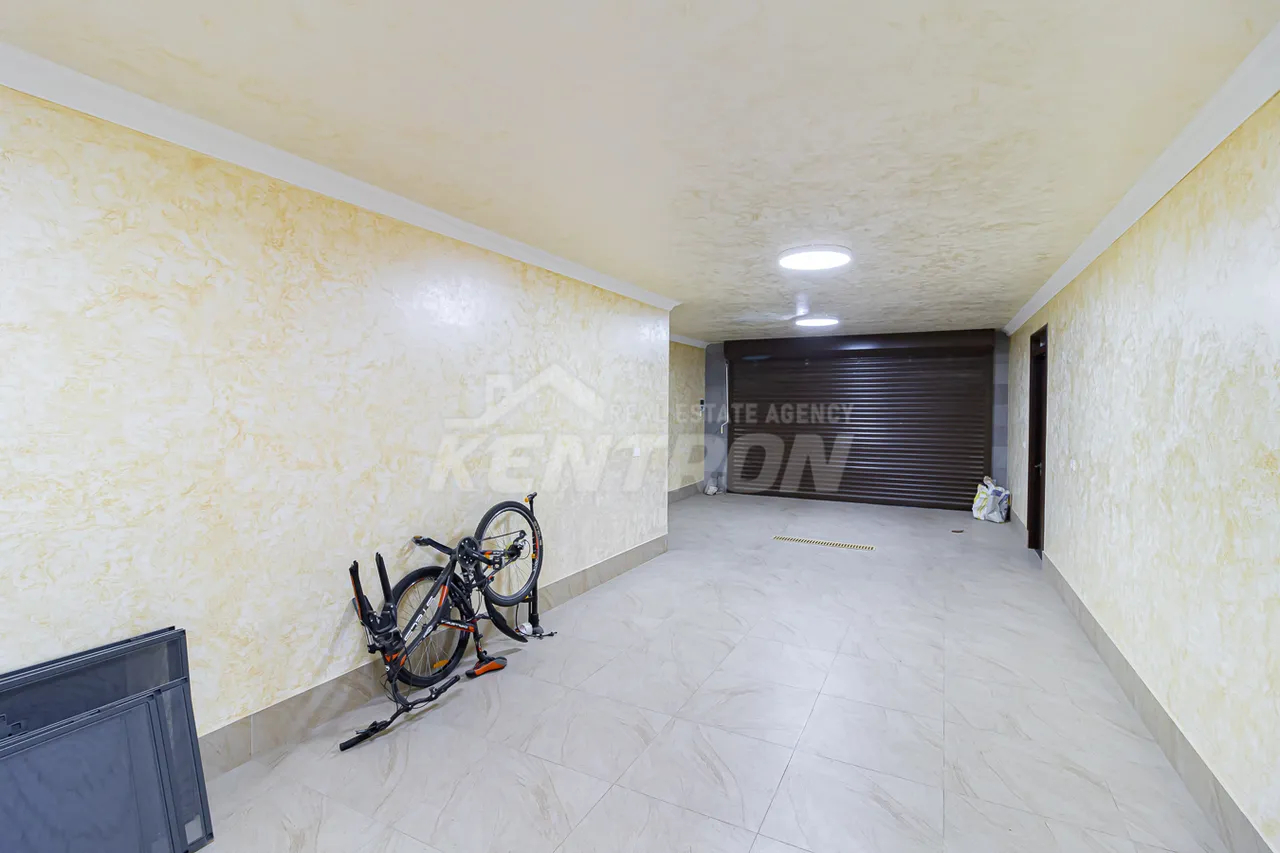 House for sale G 1 dis., Adjapnyak Yerevan, 159066