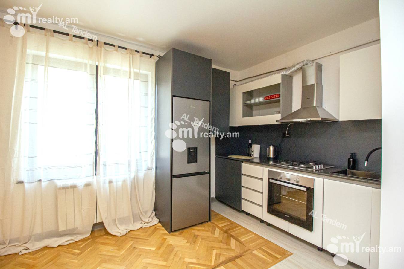 2 bedroom apartment for sale Saryan St, Center Yerevan, 152590