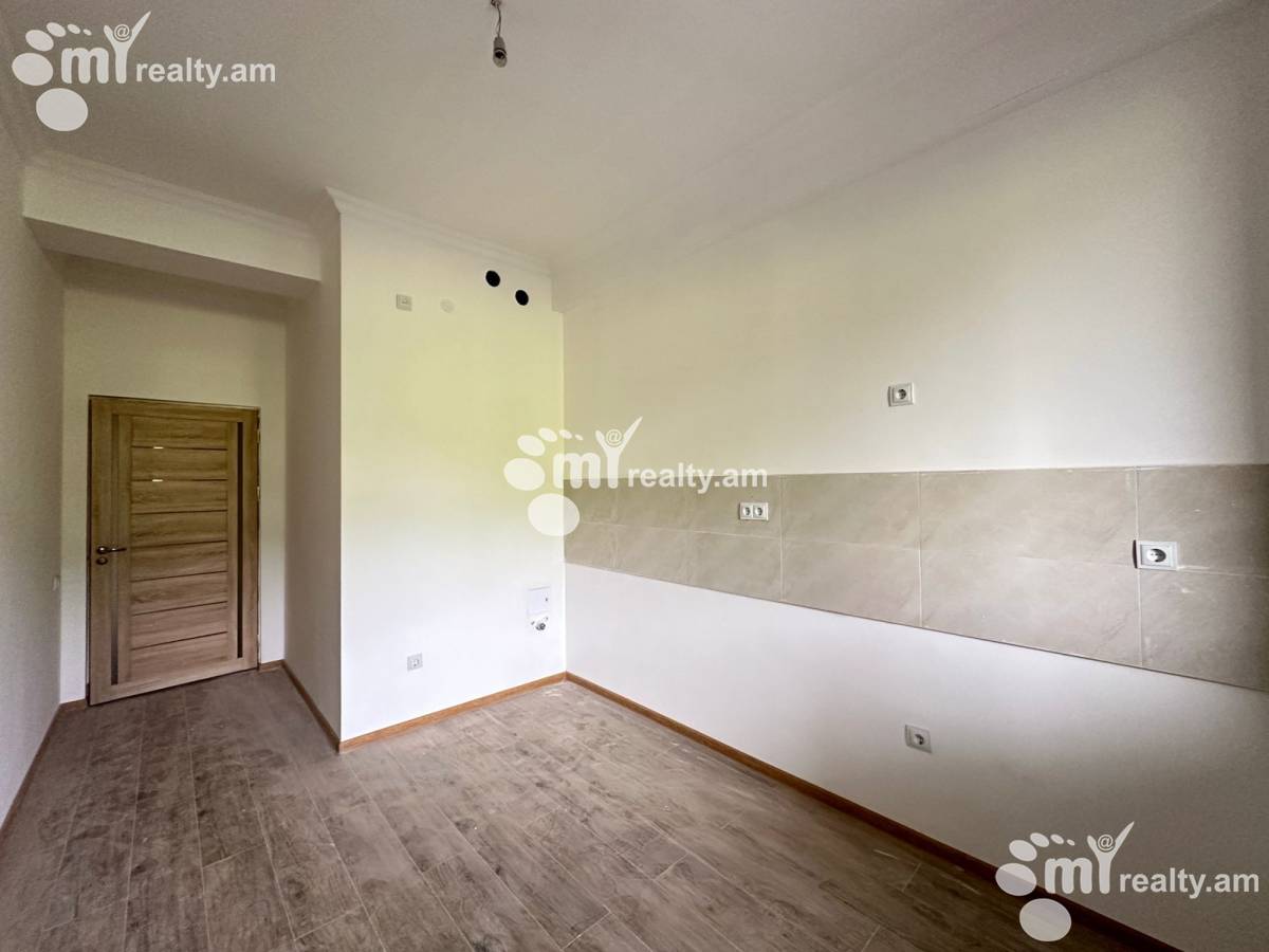 3 bedroom apartment for sale M․ Melqonyan str, مرکز شهر ایروان, 152478