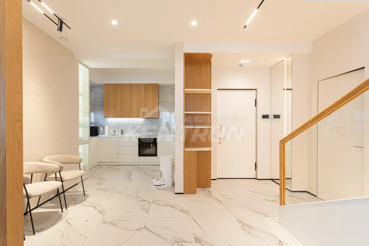 Купить 4 комнатную квартиру Нерсисян ул туп., Канакер-Зейтун Ереван, 159494