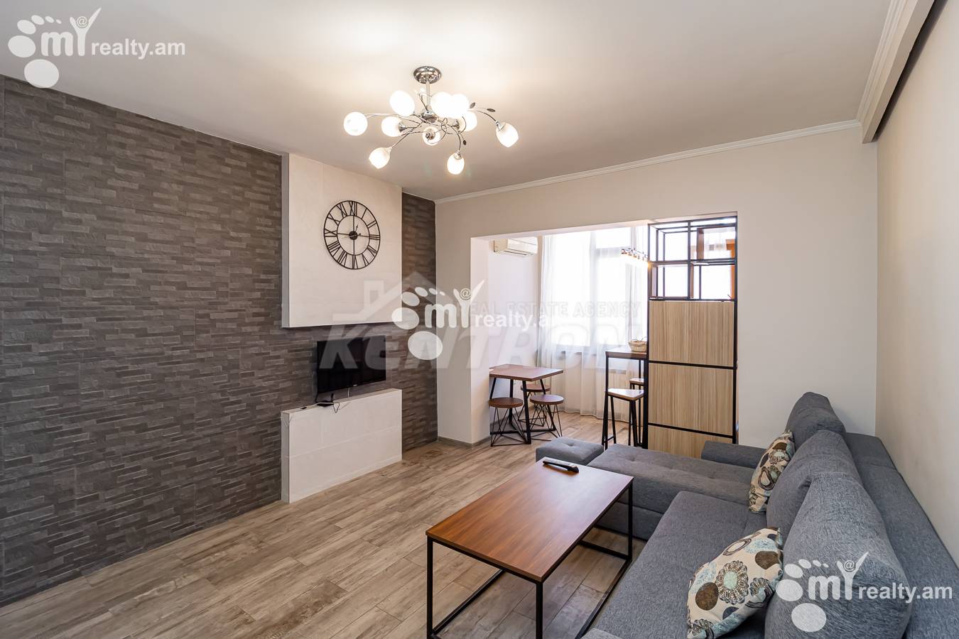 2 սենյականոց բնակարան  Նալբանդյան փող, Կենտրոն Երևան, 147358