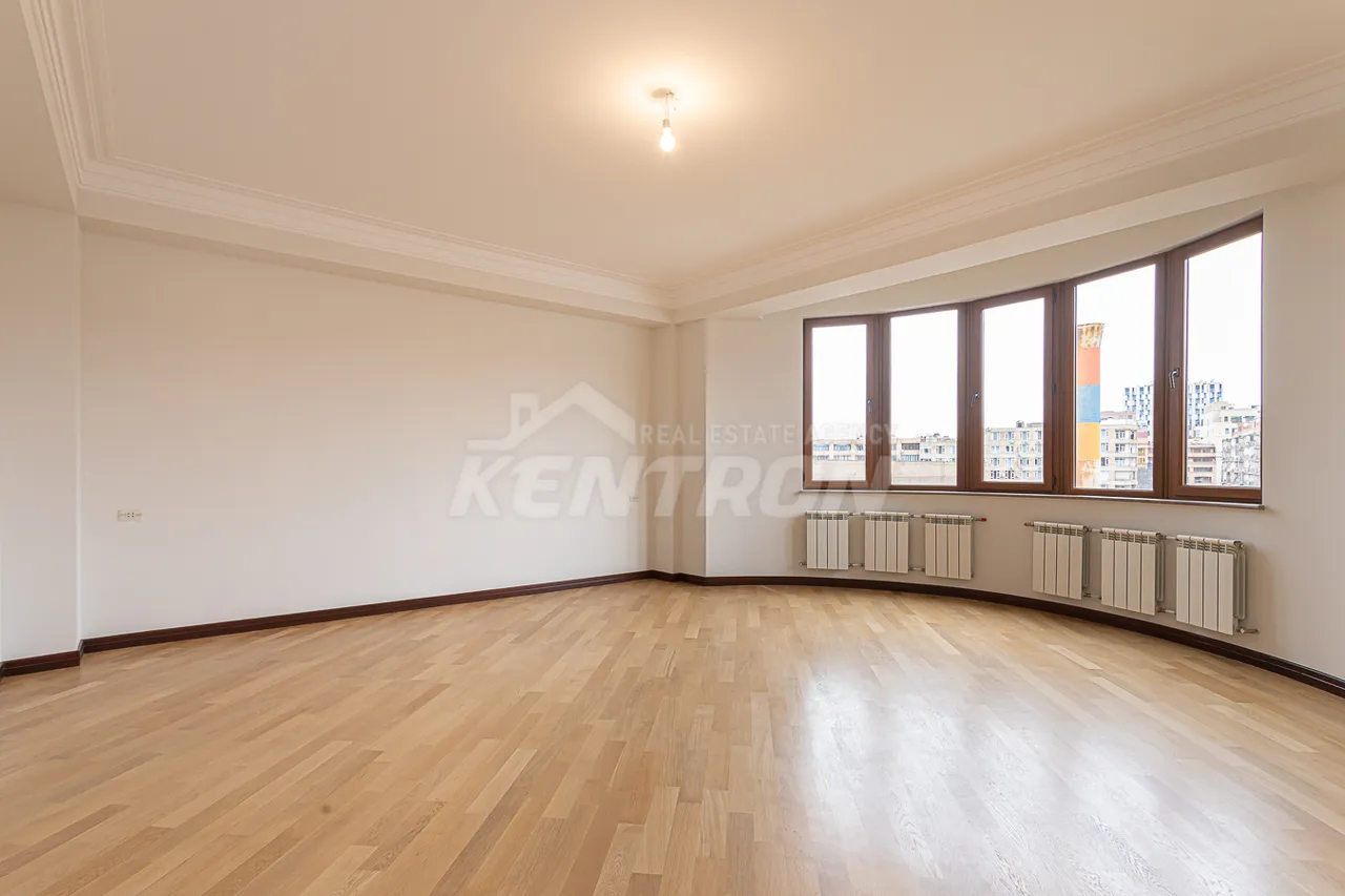 3 bedroom apartment for sale Vardanants St, Center Yerevan, 157553