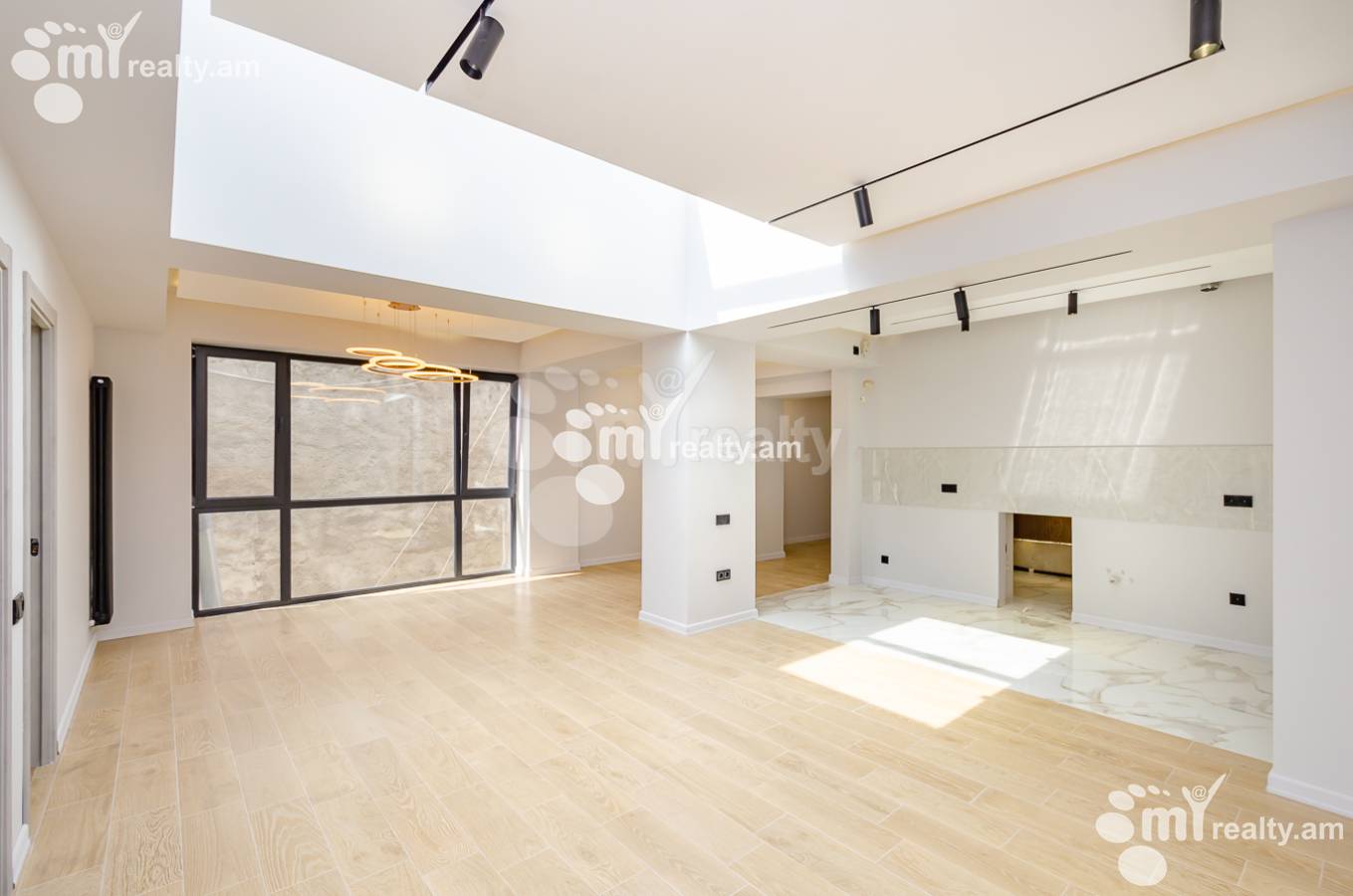 3 bedroom apartment for sale Sayat-Nova Ave, Center Yerevan, 149587