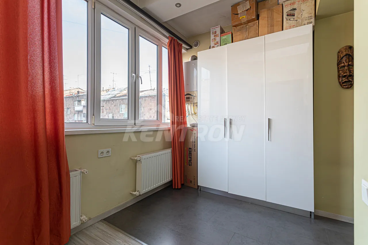 4 bedroom apartment for sale Hakobyan St, Arabkir Yerevan, 158131