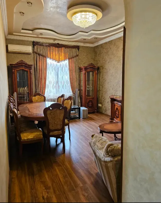 3 bedroom apartment for rent خیابان شیروانزاد, عربگیر ایروان, 159594