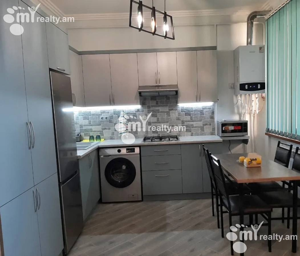 Снять 2 комнатную квартиру Аргишти ул, Центр Ереван, 159038