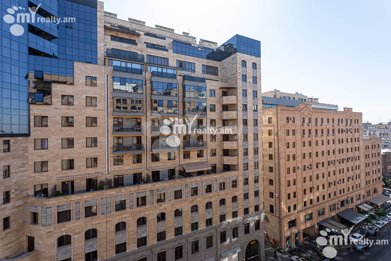 3 bedroom apartment for rent Amiryan St, Center Yerevan, 156928