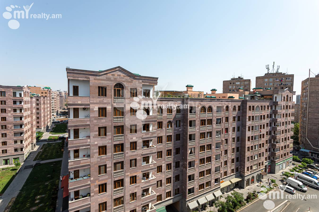 4 bedroom apartment for sale خیابان آدونس, عربگیر ایروان, 156083
