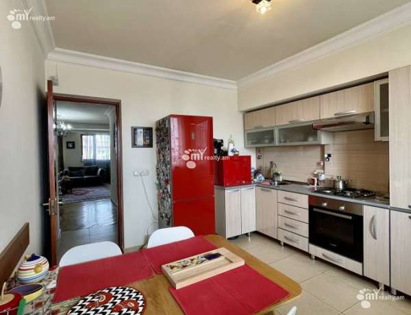 4-senyakanoc-bnakaran-vacharq-Yerevan-Center
