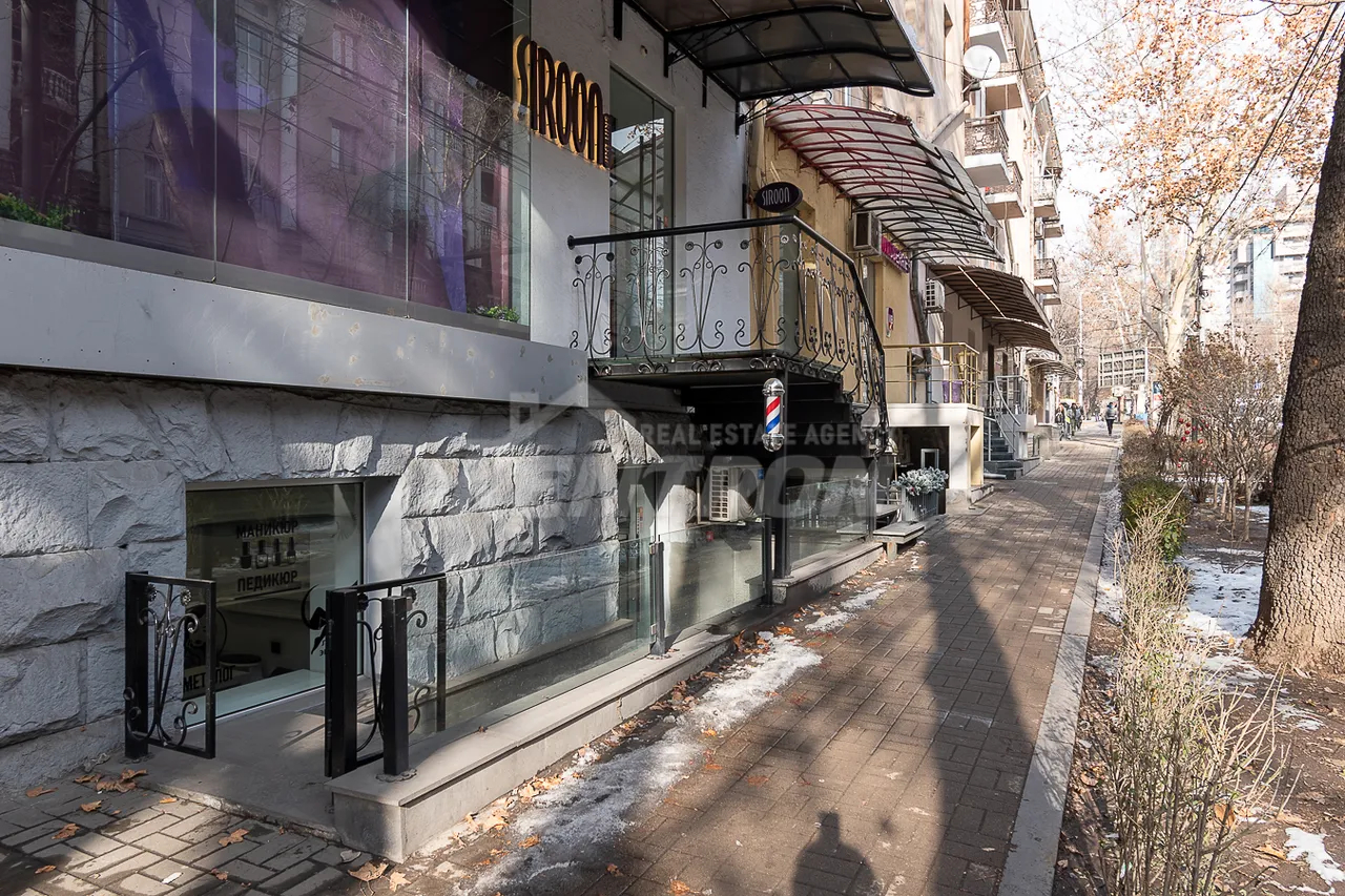 Снять коммерческoе помещение Терян ул, Центр Ереван, 158206