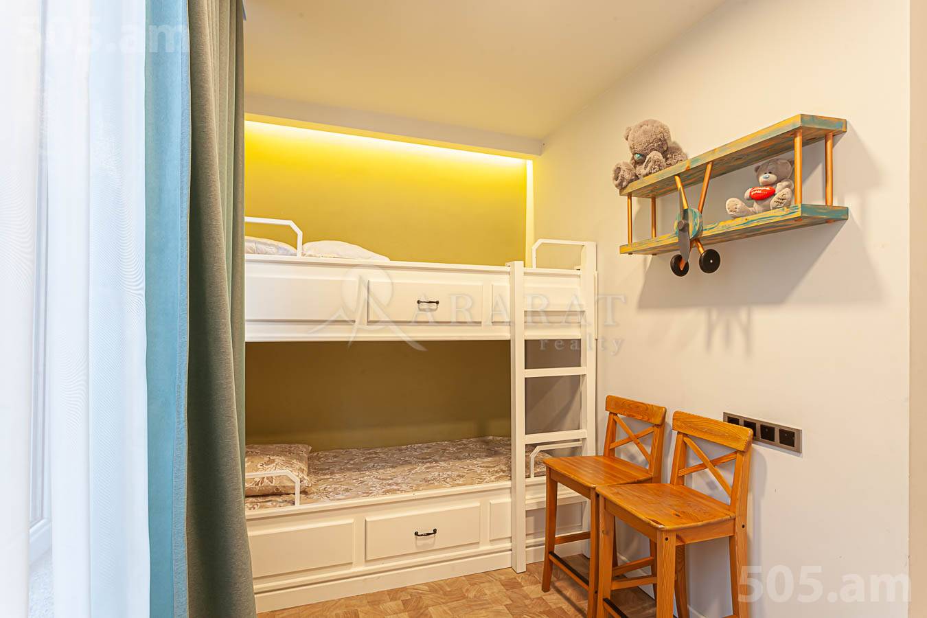 3 սենյականոց բնակարան վարձով Թումանյան փող, Կենտրոն Երևան, 153229