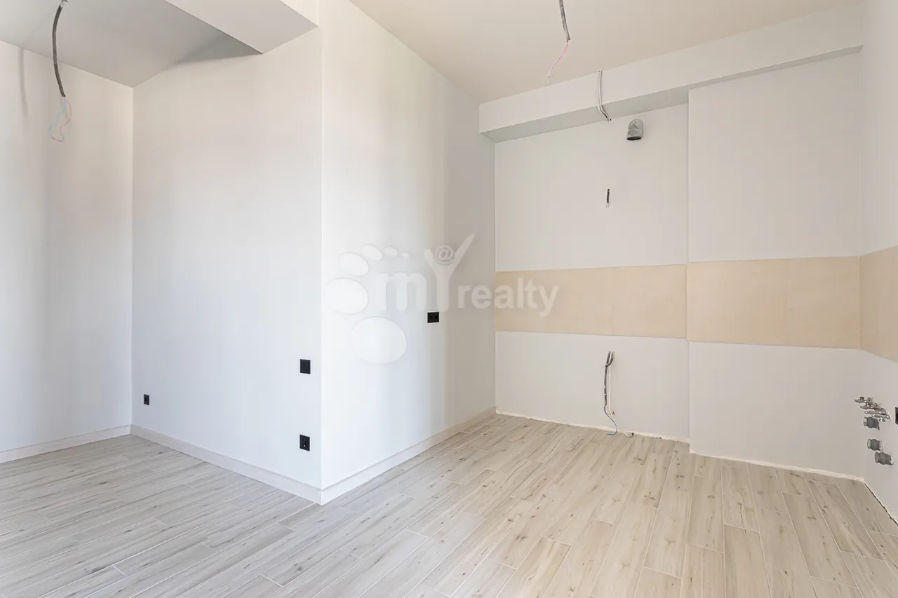 3 bedroom apartment for sale خیابان آدونس, عربگیر ایروان, 159950