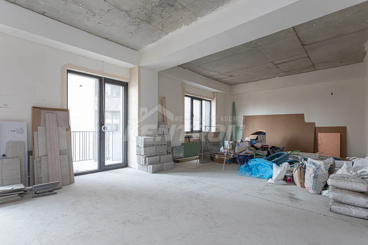 4 bedroom apartment for sale Baghramyan 3 alley, Arabkir Yerevan, 157689