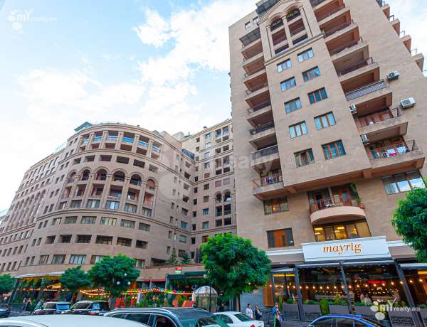 norakaruyc-bnakaran/3-senyakanoc/Amiryan+St/Center/Yerevan