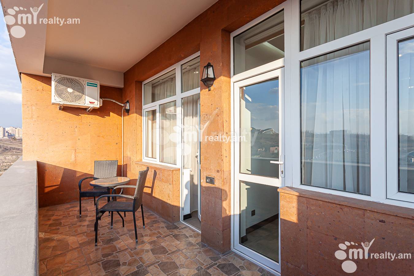 2 bedroom apartment for sale خیابان تِسی تِسِرناکابِرد, مرکز شهر ایروان, 150476