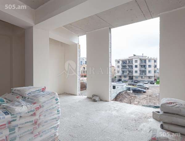 1-senyakanoc-bnakaran-vacharq-Yerevan-Center