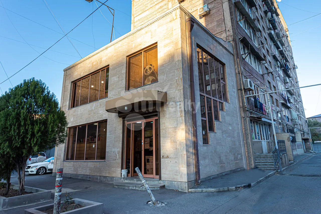 Commercial property for sale Hovnatan St, Malatia-Sebastia Yerevan, 157403