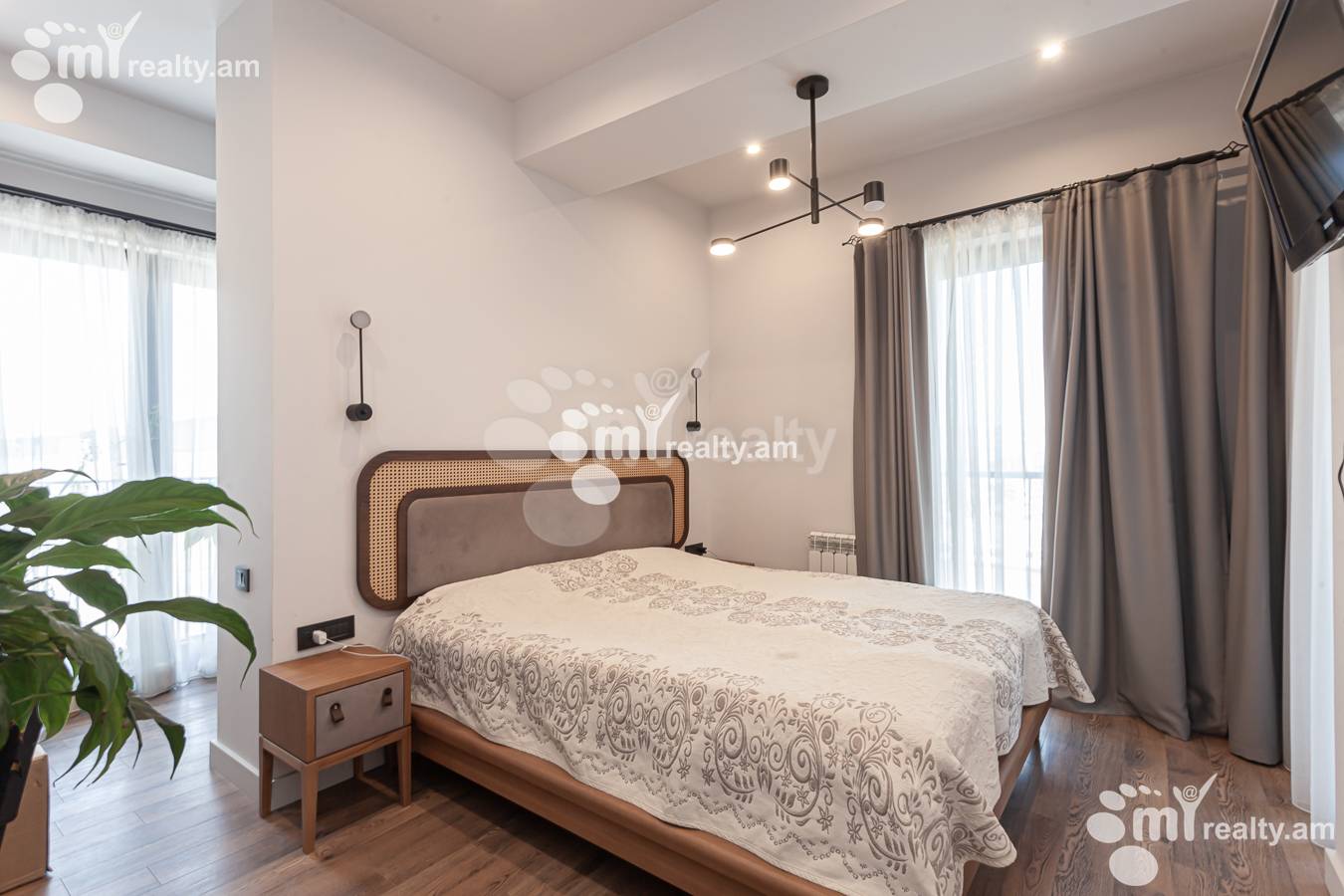 4 bedroom apartment for sale Davtashen 1 district, Dawtaschen Yerevan, 156020