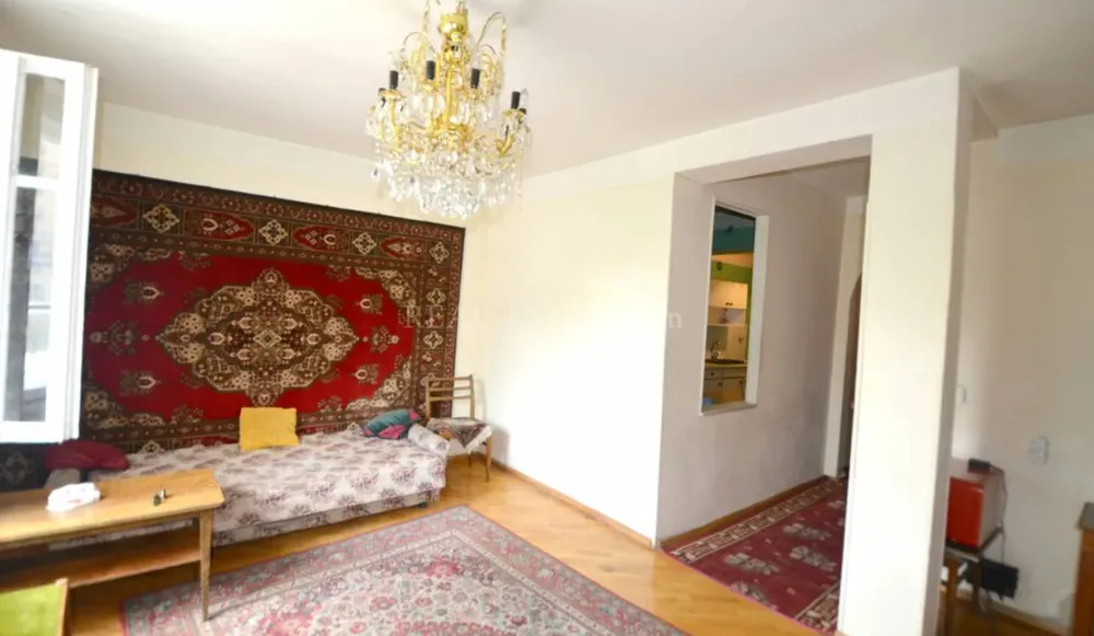 3-senyakanoc-bnakaran-vacharq-Yerevan-Center